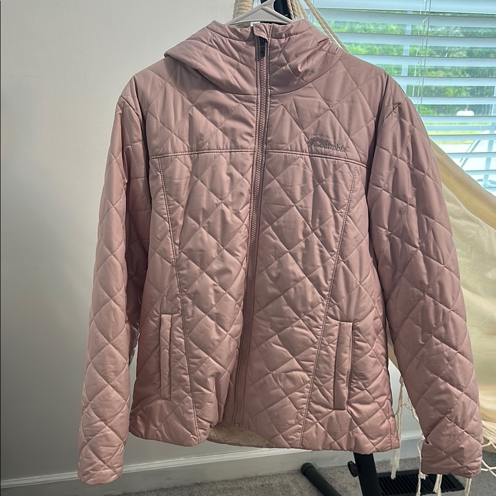 Columbia Women's Quilted Pink Jacket